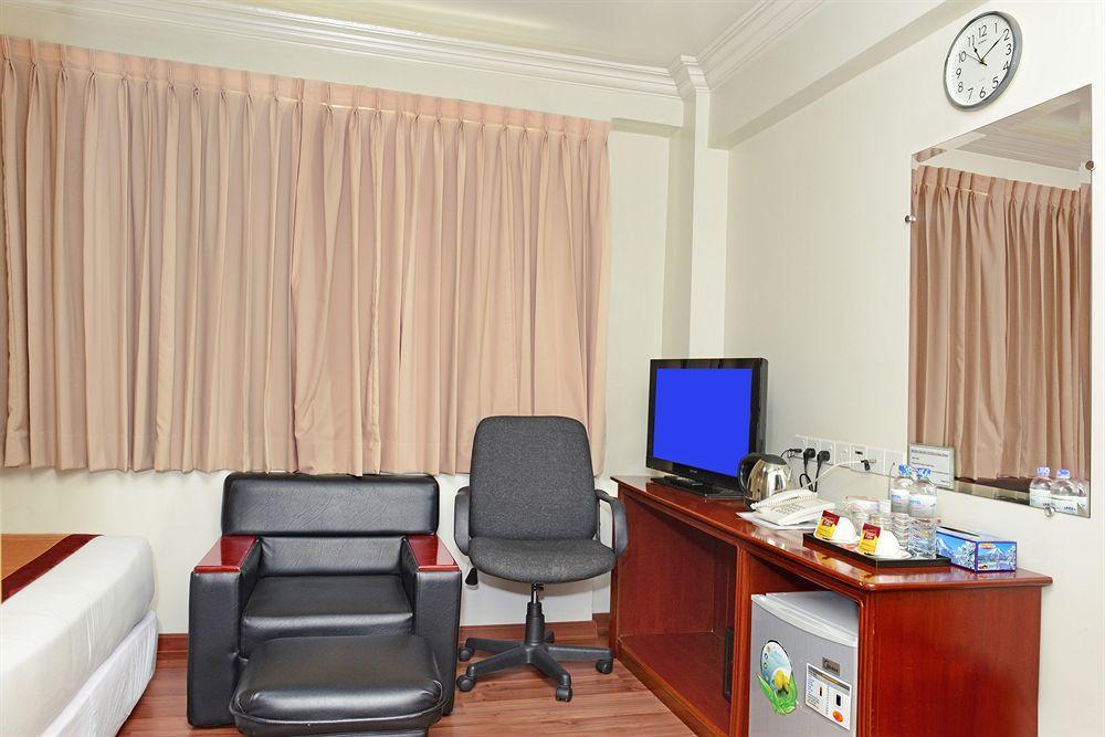 יאנגון Hotel Grand United - Chinatown מראה חיצוני תמונה
