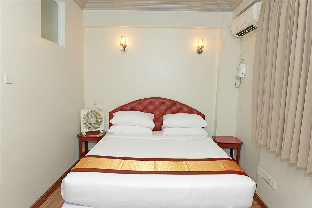 יאנגון Hotel Grand United - Chinatown מראה חיצוני תמונה