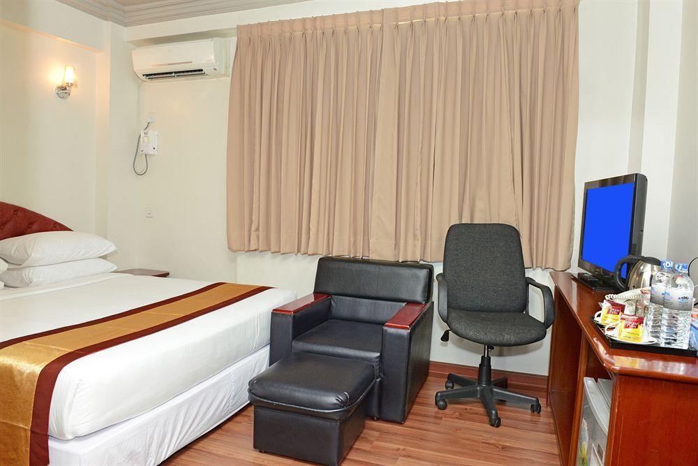 יאנגון Hotel Grand United - Chinatown מראה חיצוני תמונה