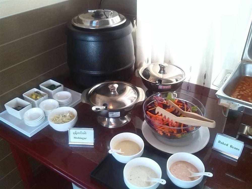 יאנגון Hotel Grand United - Chinatown מראה חיצוני תמונה